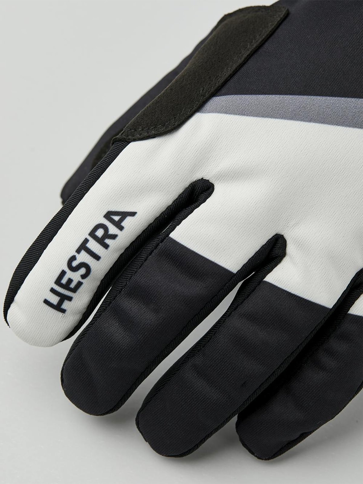 Hestra Tracker Junior 5 finger Black