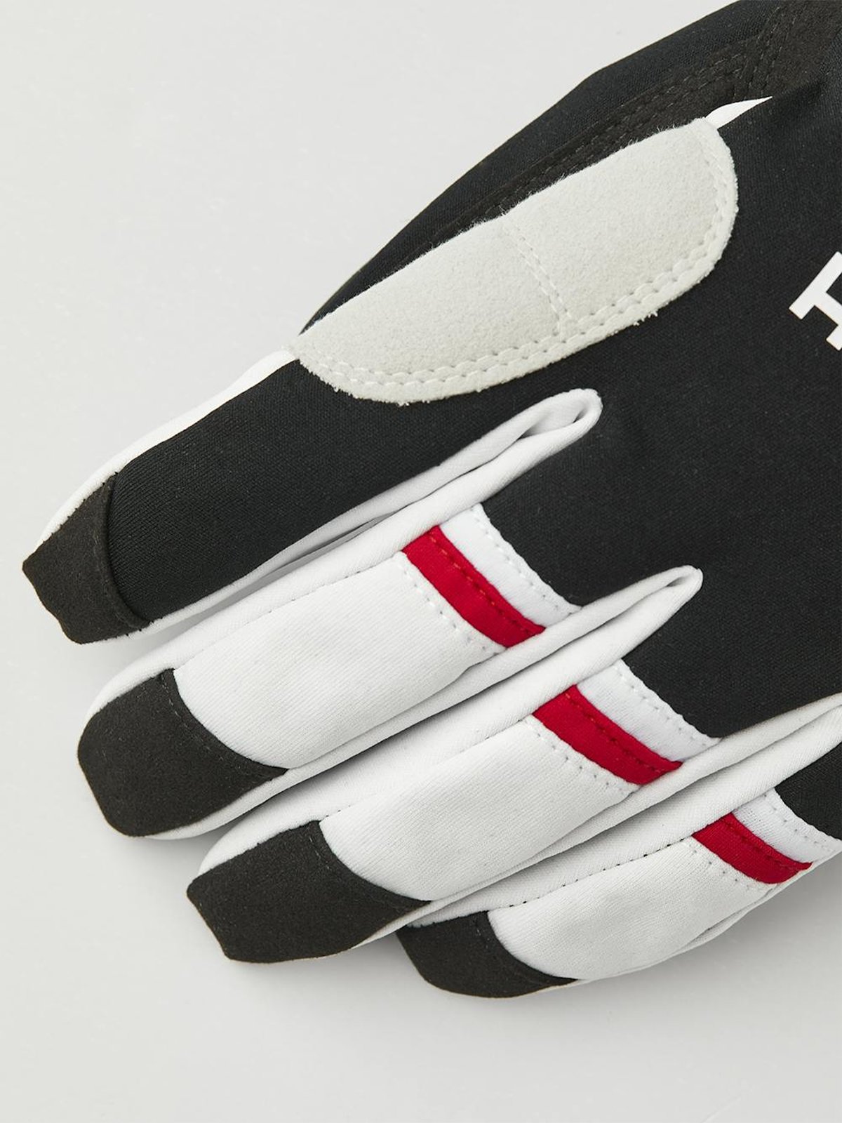 Hestra Windstopper Race Tracker Black