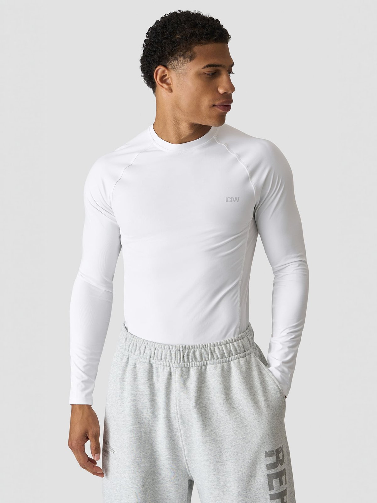 ICIW Stride Muscle Fit Long Sleeve White Snow
