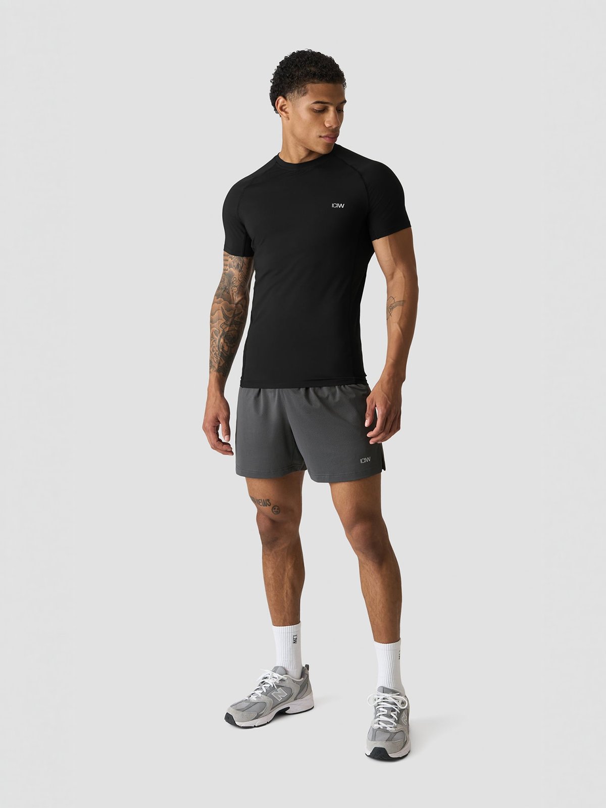 ICIW Stride Muscle Fit T-Shirt Black