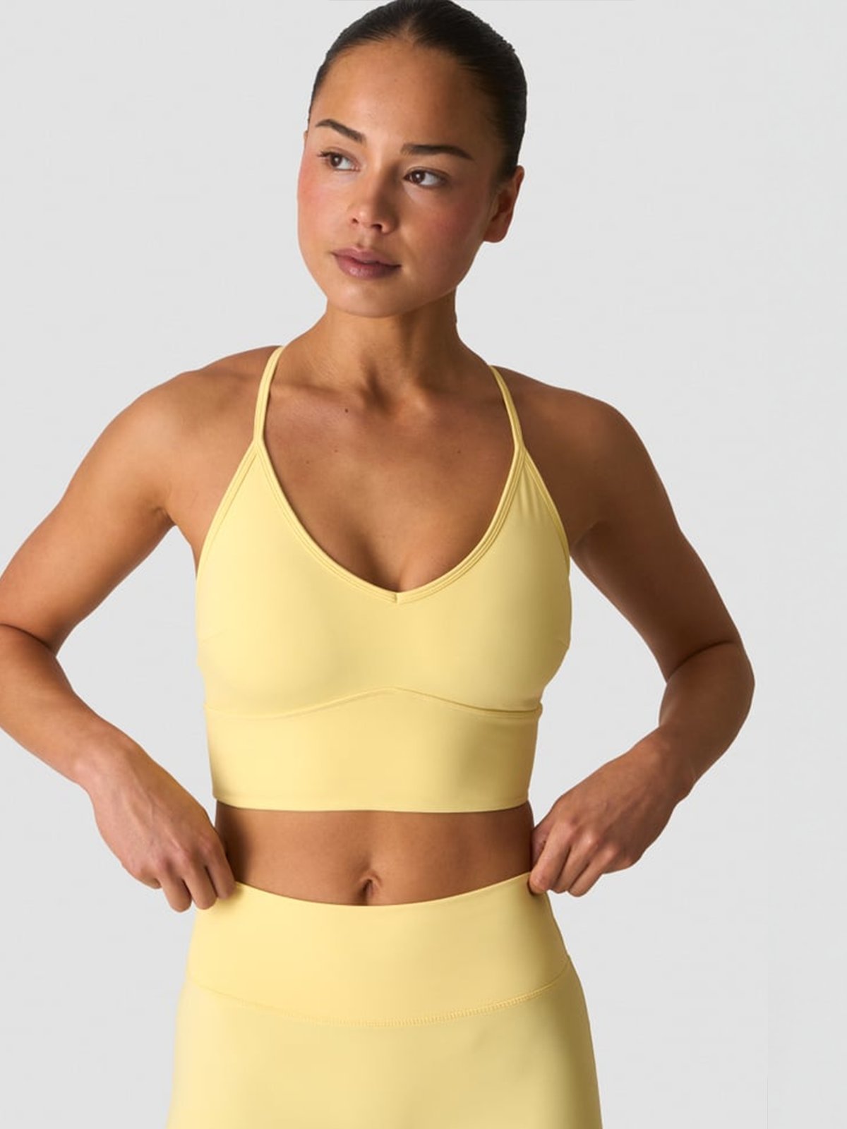 ICIW Nimble Adjustable Strappy Sports Bra Fading Yellow