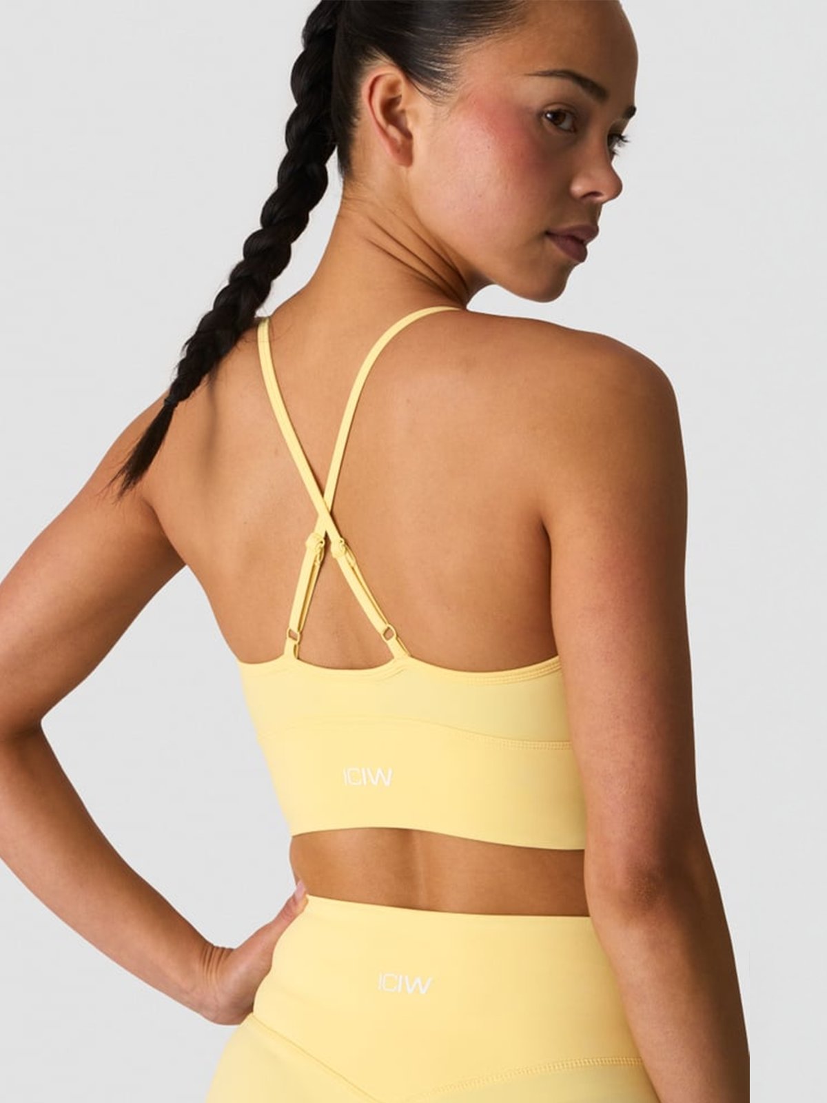 ICIW Nimble Adjustable Strappy Sports Bra Fading Yellow