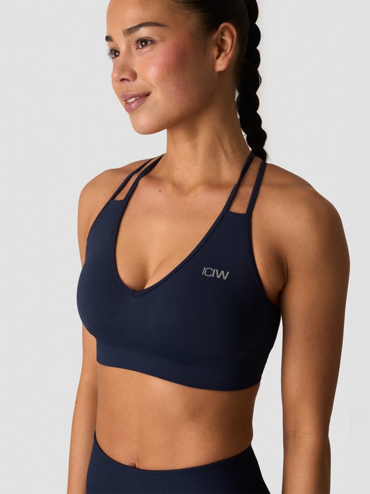 ICIW Define Seamless V-Neck Sports Bra Midnight Blue