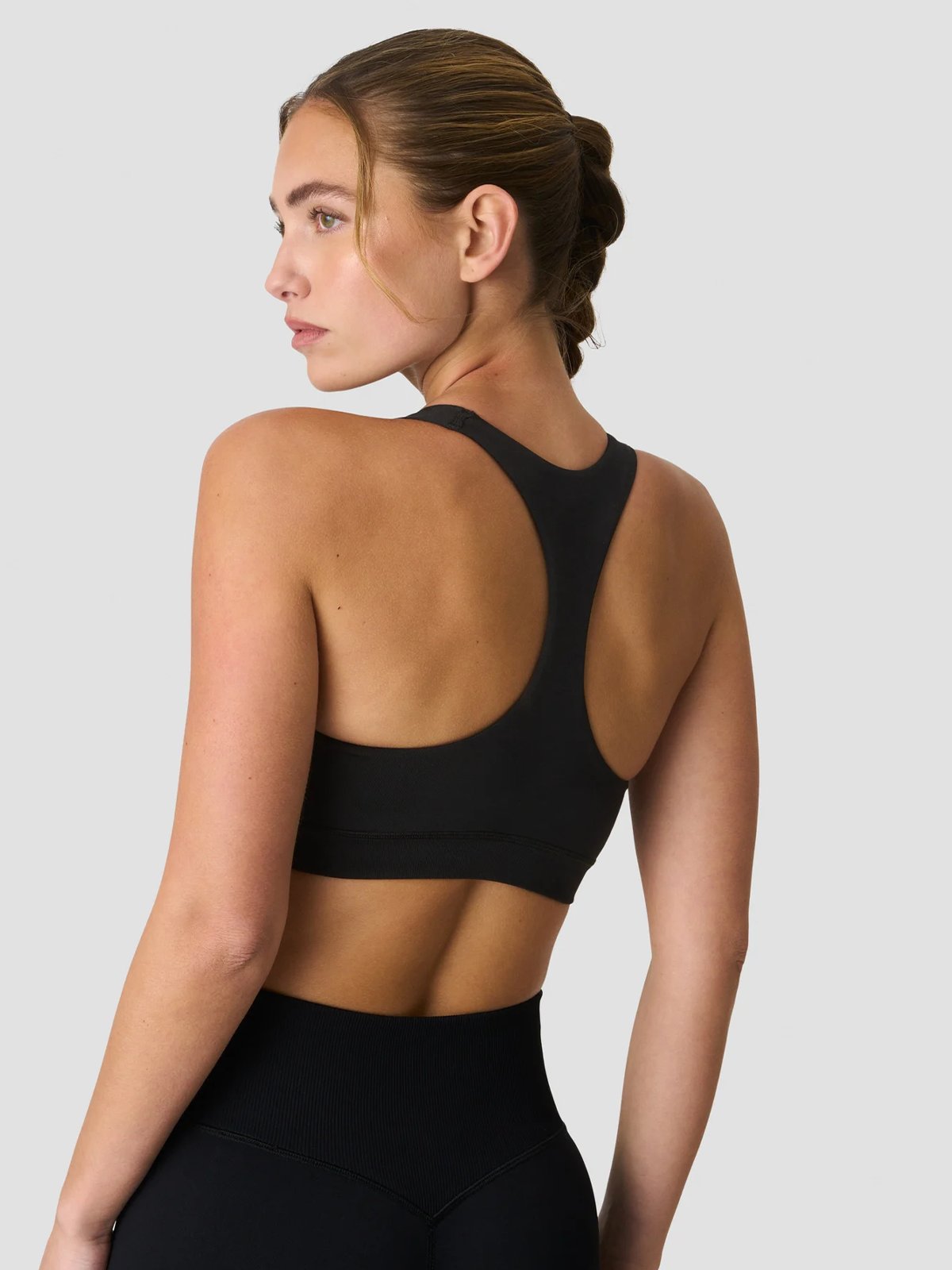ICIW Define Seamless Racer Back Sports Bra Black