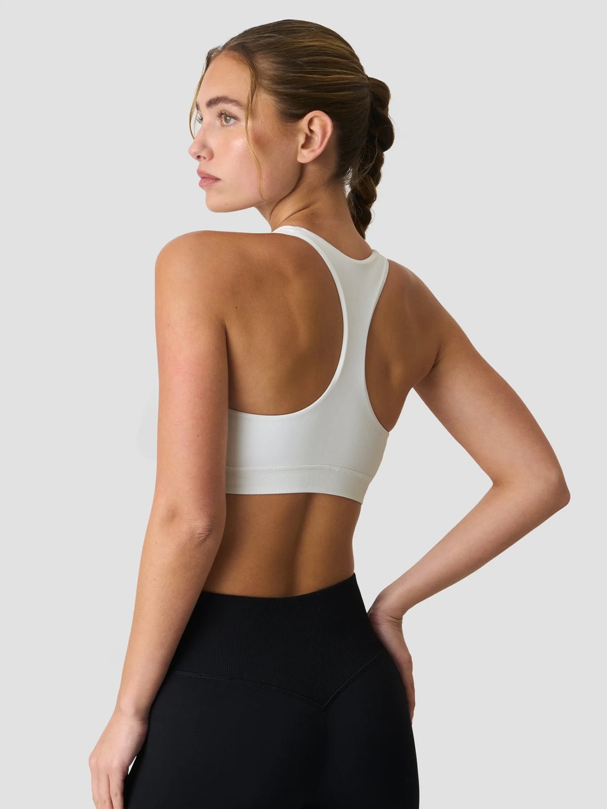 ICIW Define Seamless Racer Back Sports Bra White Snow
