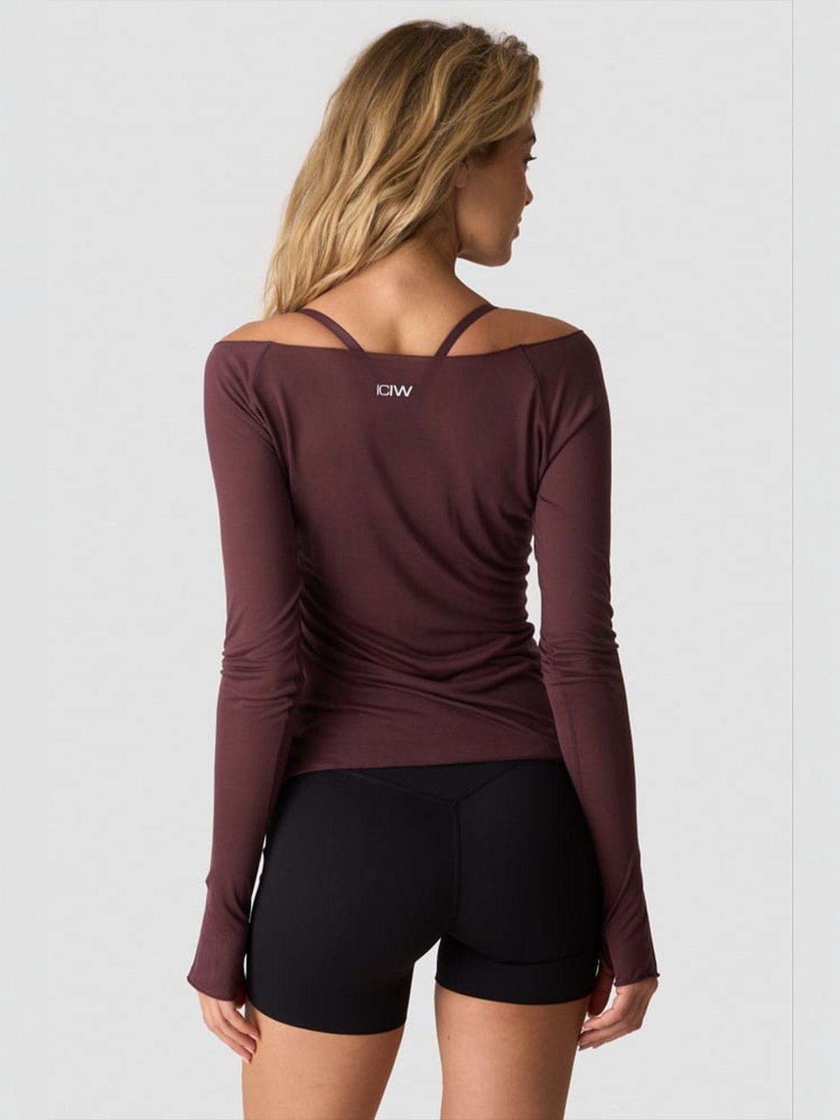 ICIW Nimble Thin Long Sleeve Dull Berry Red