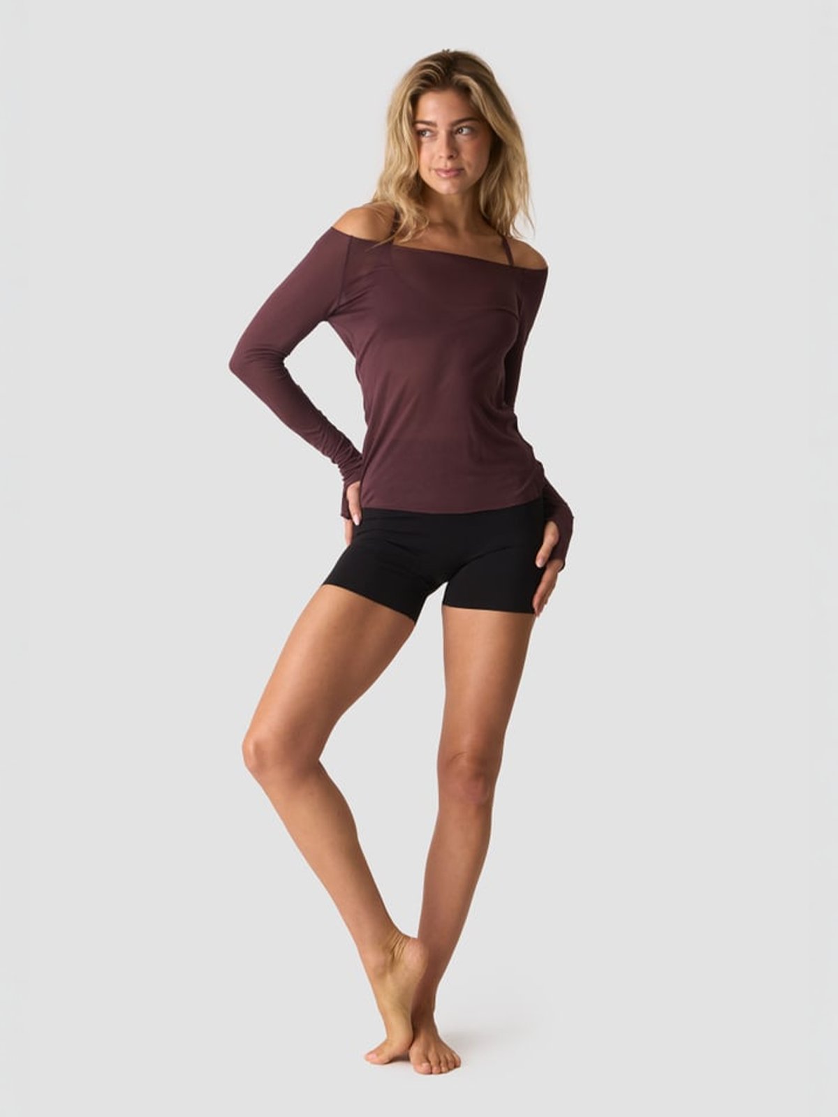 ICIW Nimble Thin Long Sleeve Dull Berry Red