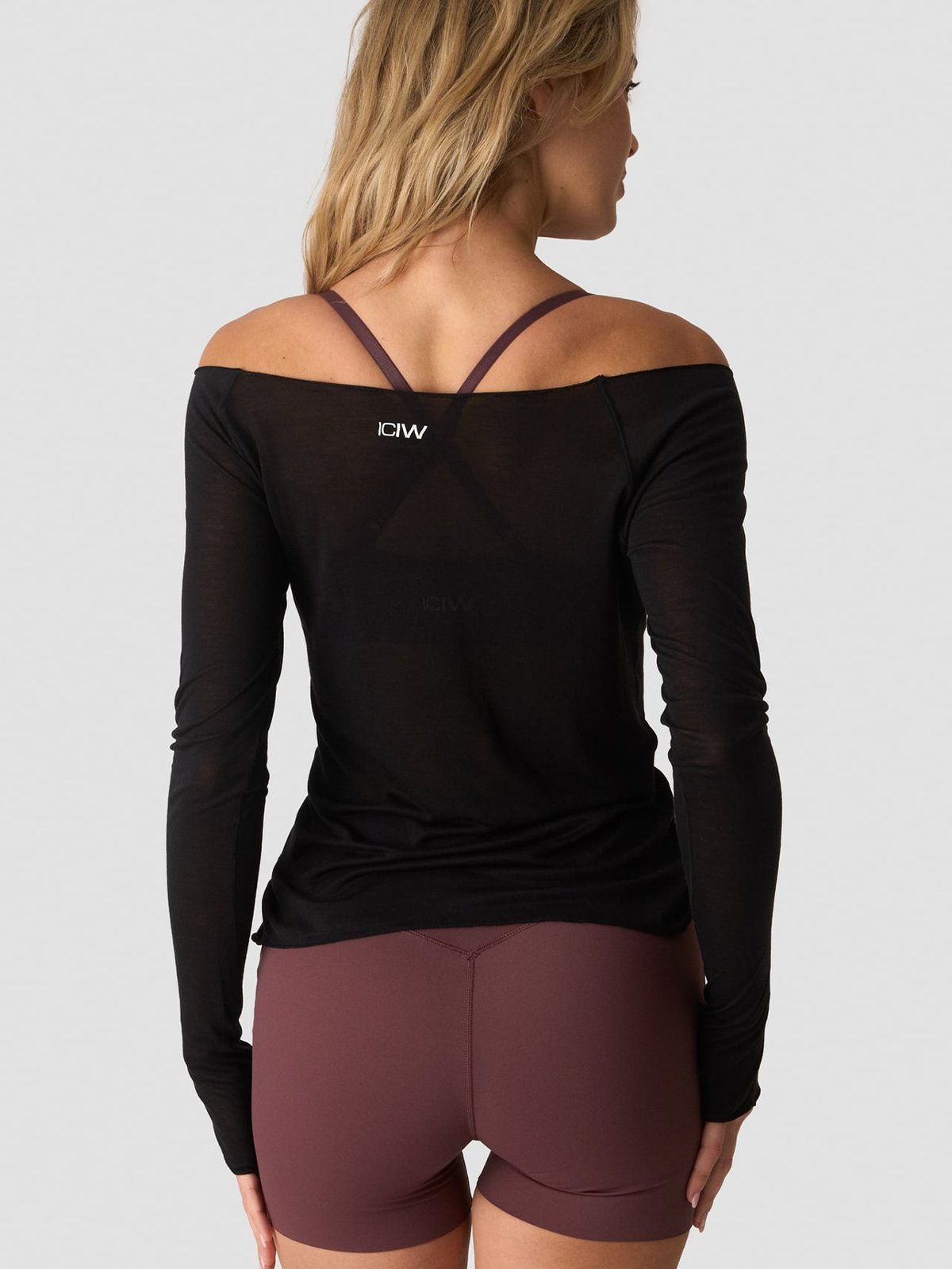 ICIW Nimble Thin Long Sleeve Black