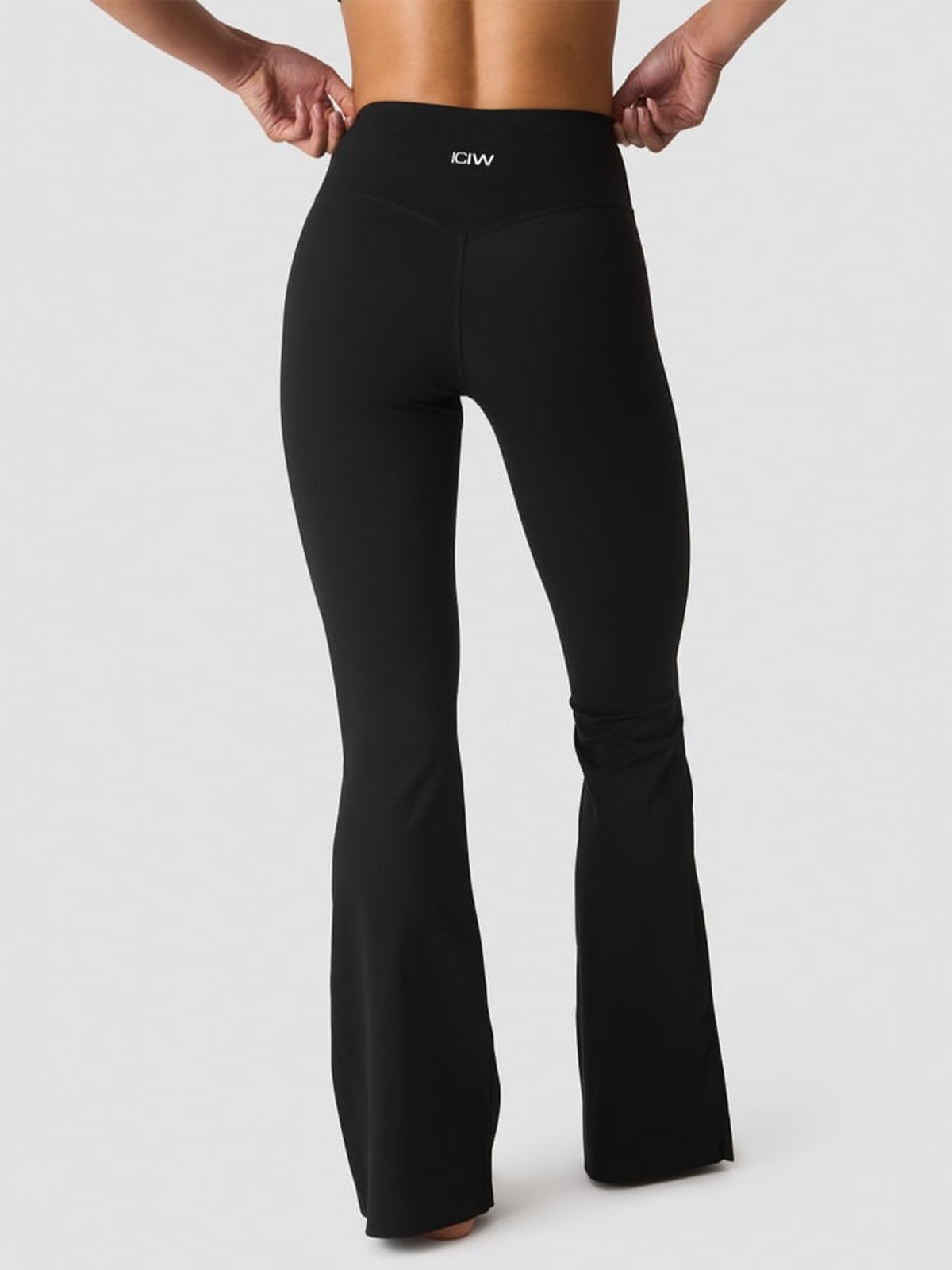 ICIW Nimble No-Rise Flare Tights Black