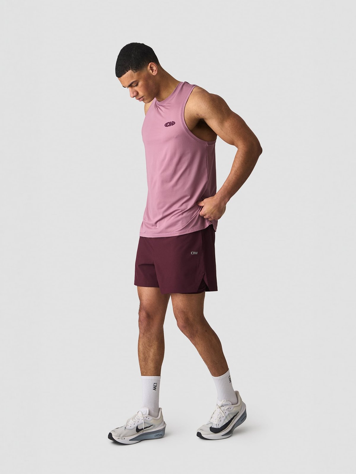 ICIW Essential Cardio 2-in1 5" Shorts Maroon Red