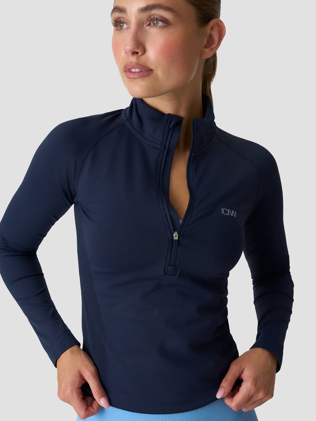 ICIW Define Seamless 1/2 Zip Midnight Blue