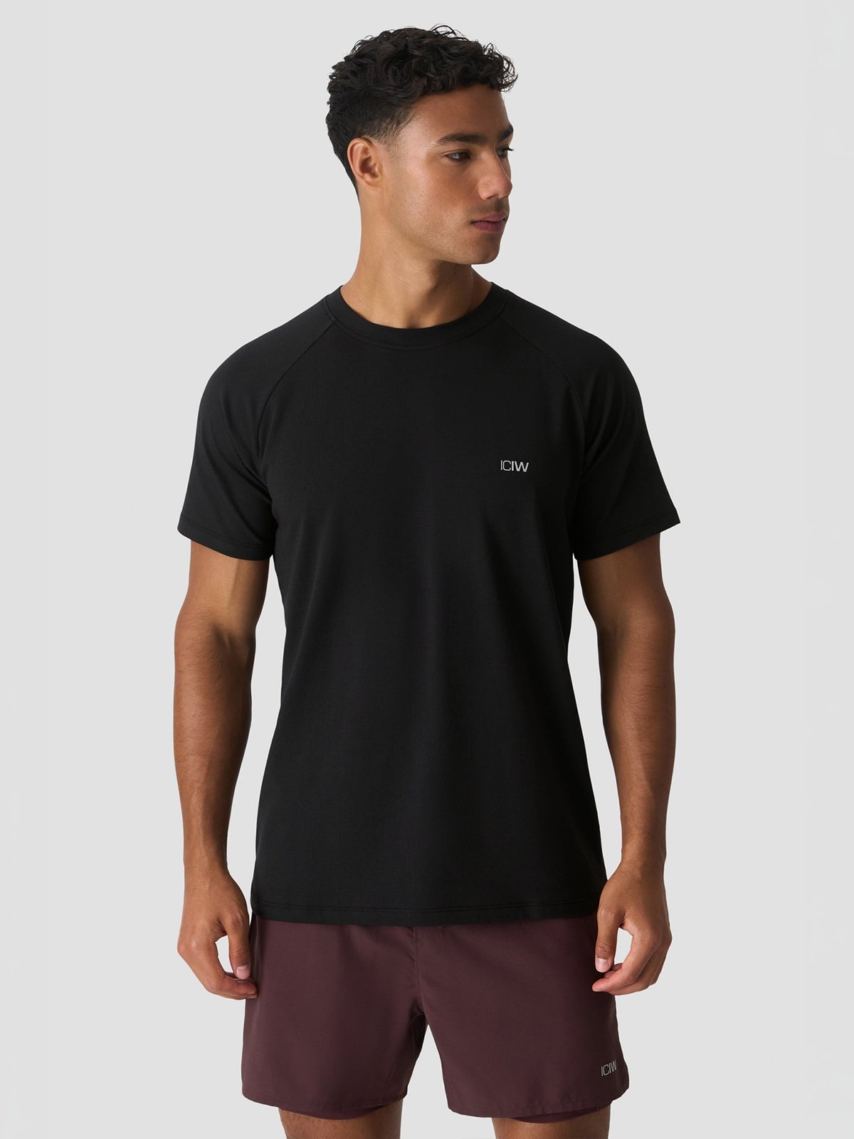 ICIW Workout Raglan Tee Black