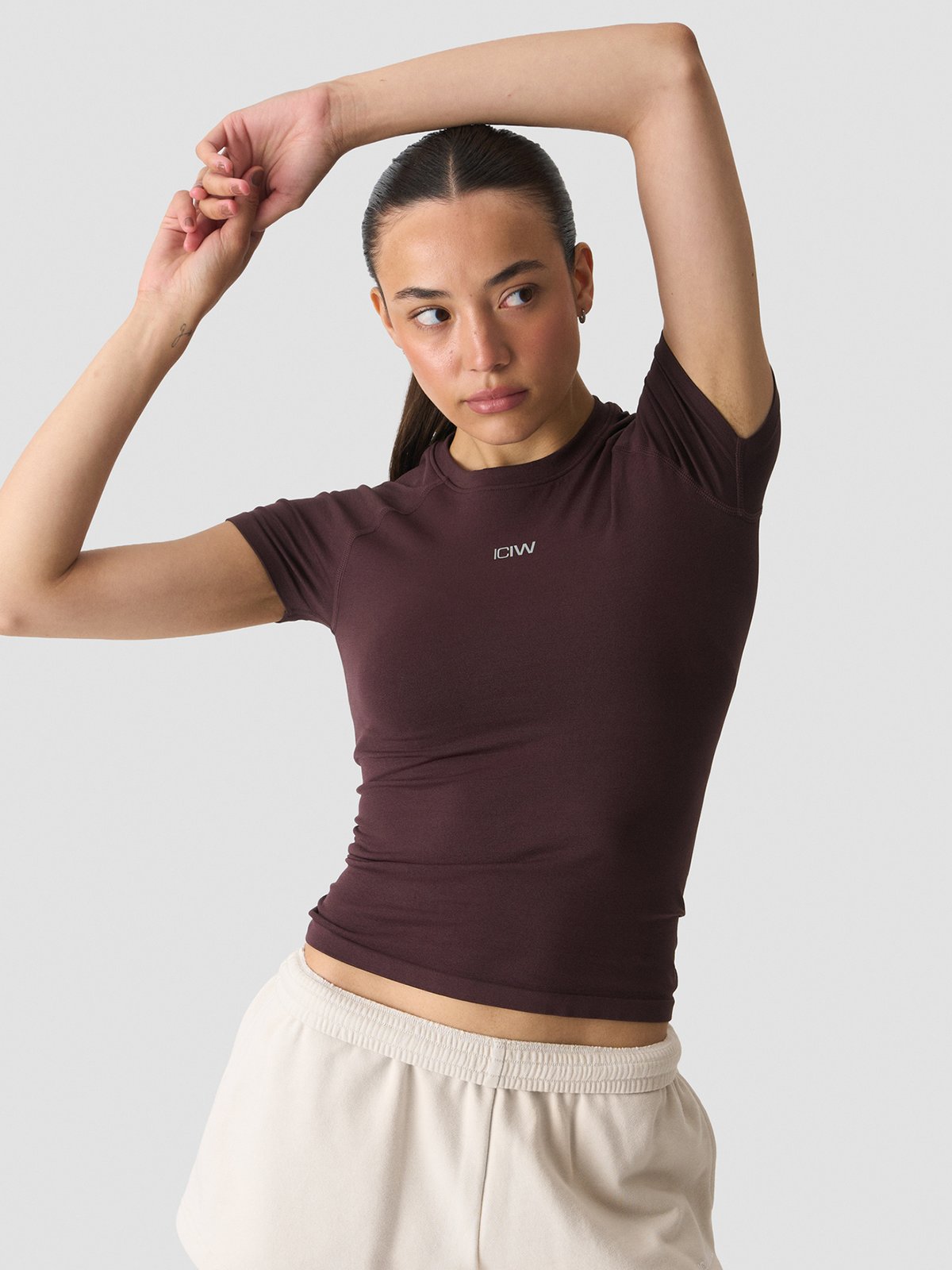 ICIW Smooth Seamless Tee Espresso