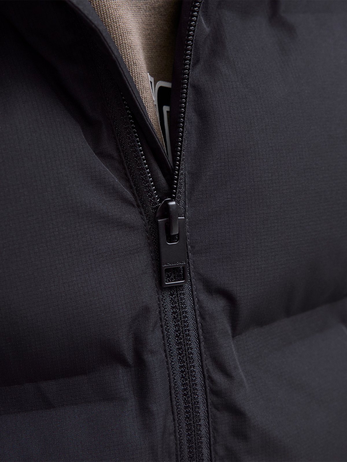 Jack and Jones Junior Soho Bodywarmer Collar Jnr Black