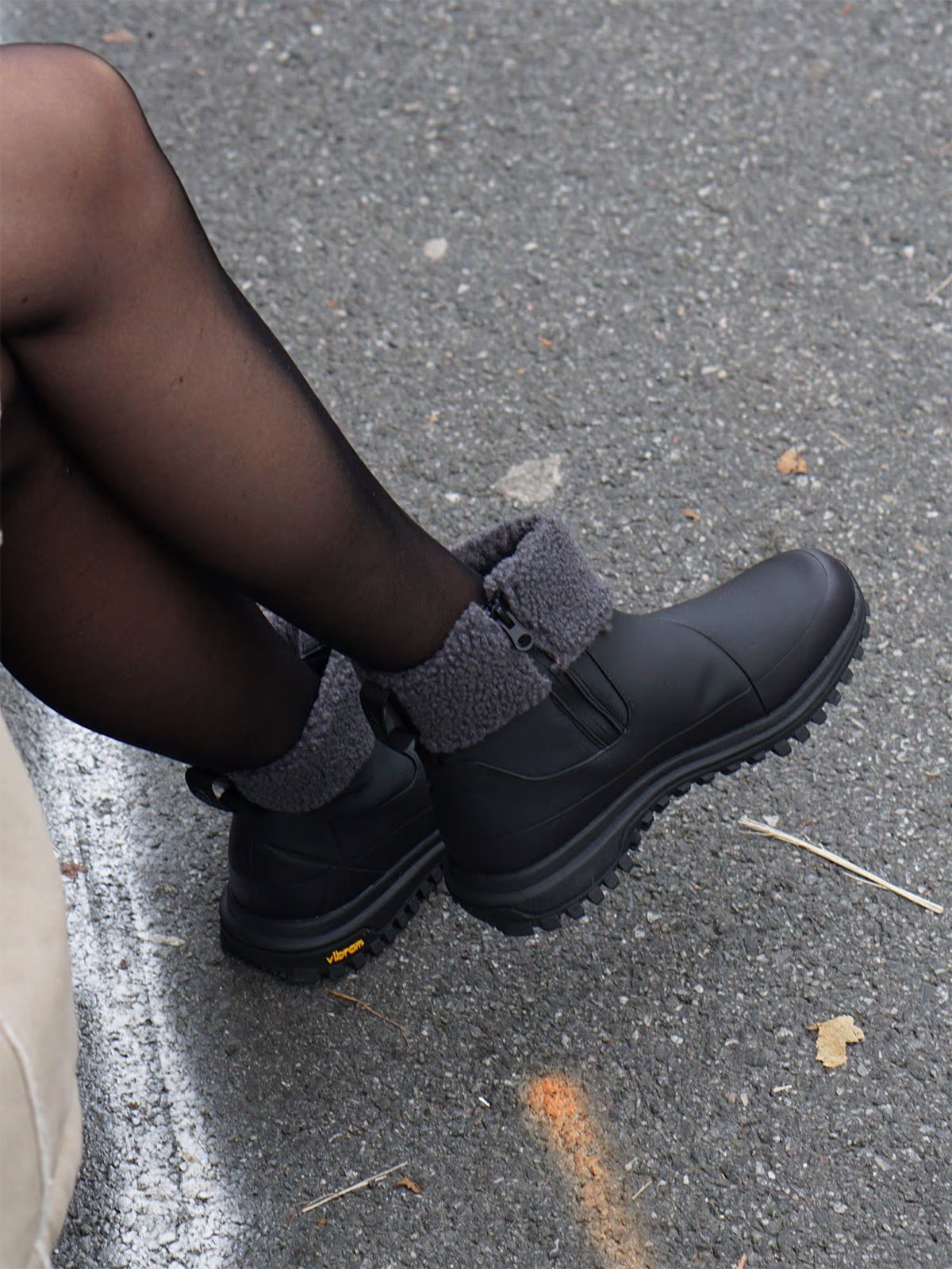 Kastel Sola Winter Roll-Up Deep Black