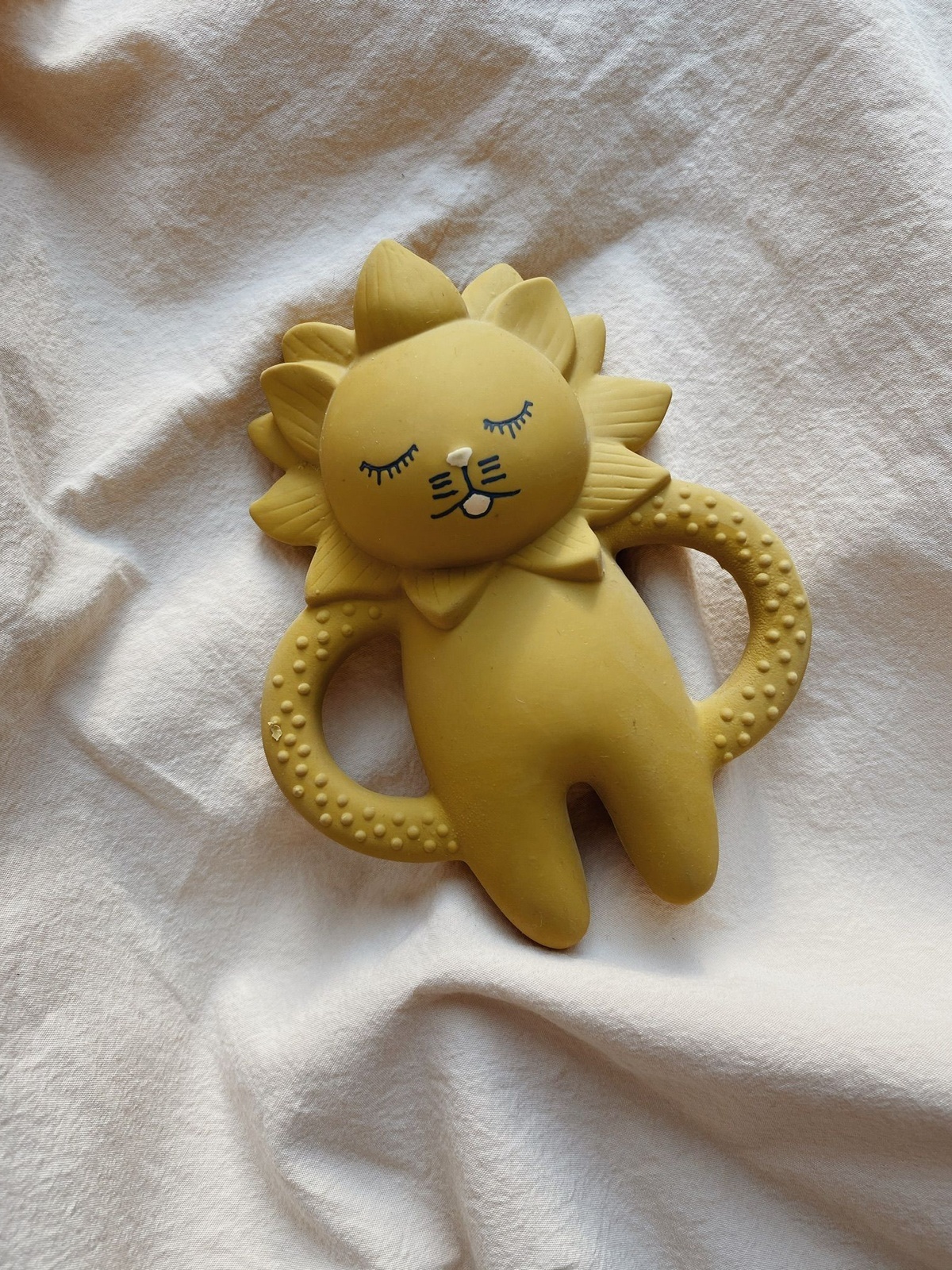 Konges Sløjd Teether Lion Mustard