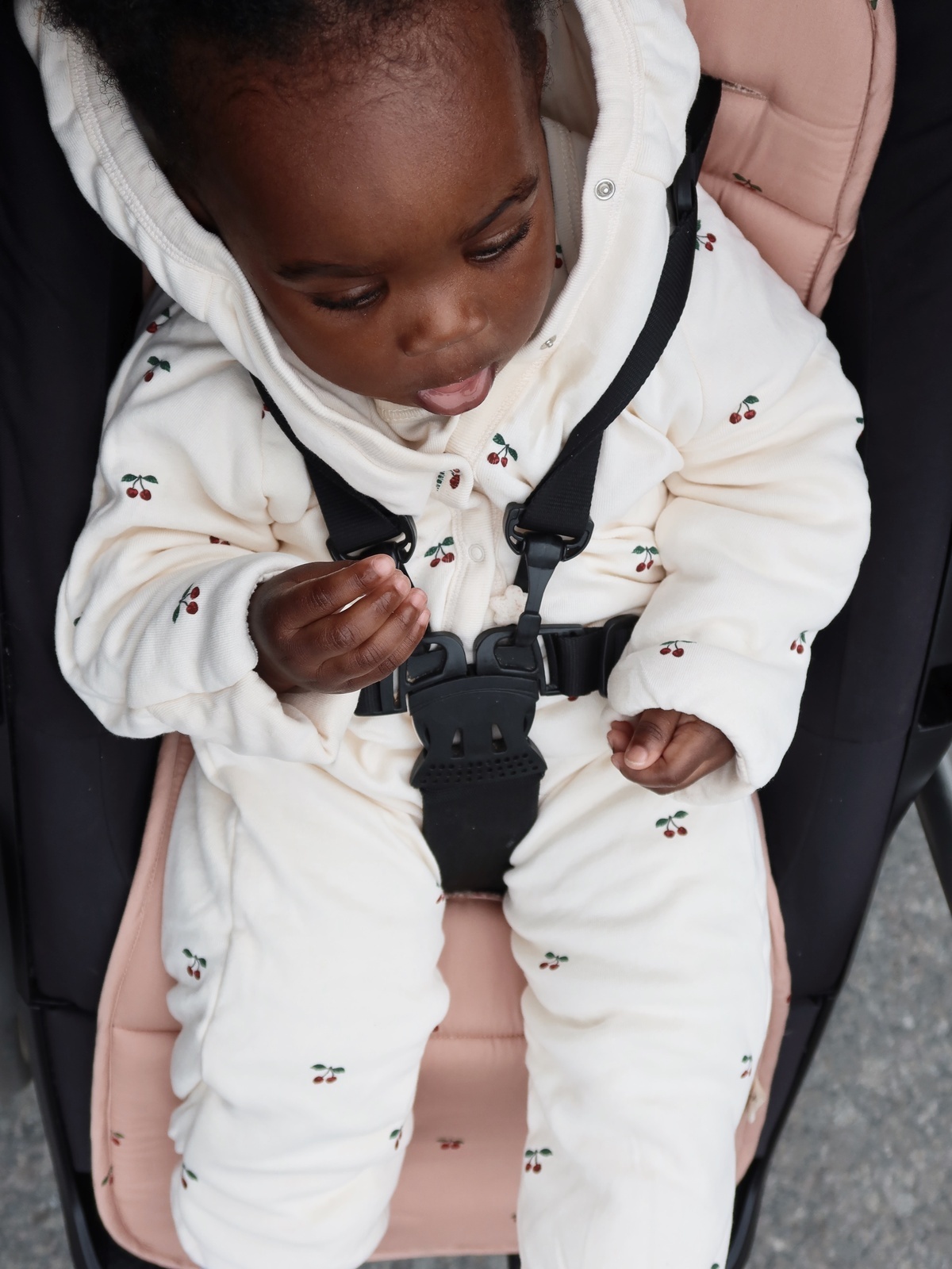 Konges Sløjd Newborn Onesie with Hood Cherry
