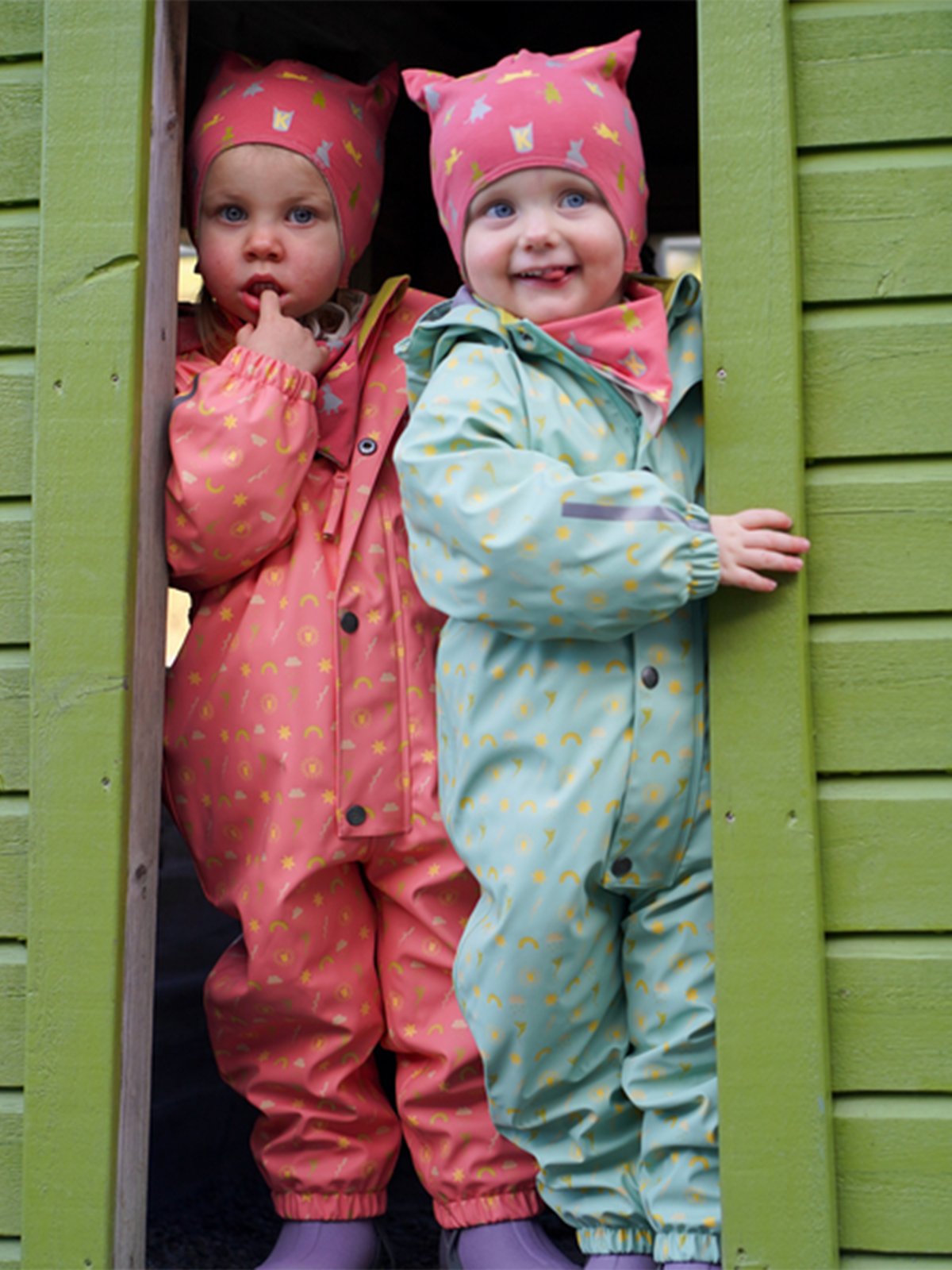 Kattnakken Babyregndress Dugg Stokkrose