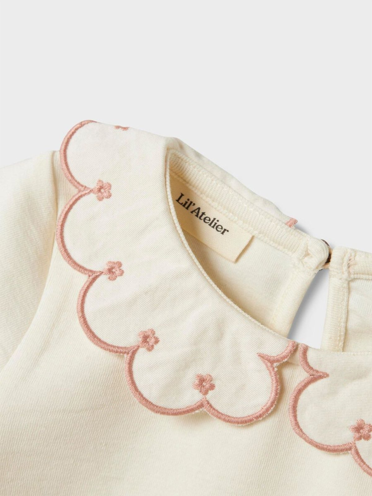 Lil- Atelier Fundo Short Sleeve Slim Top Coconut Milk ROSE