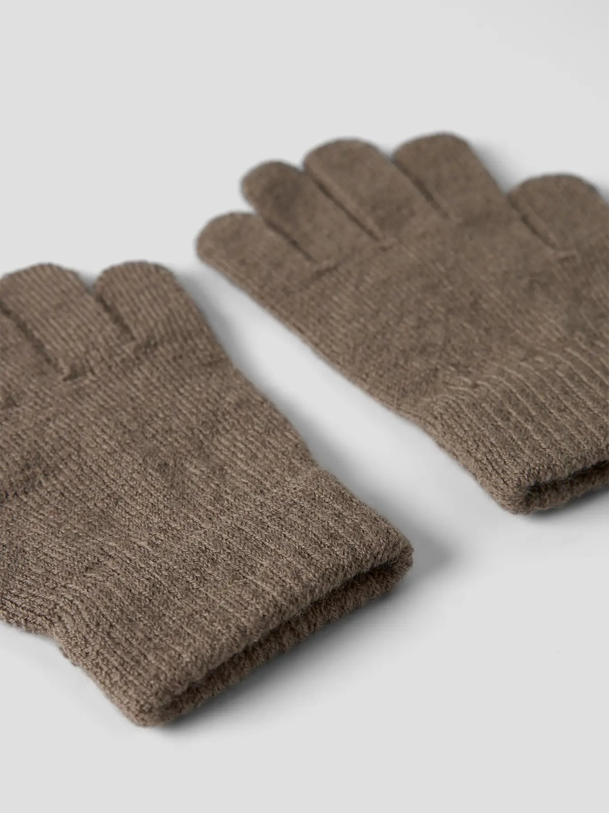 Lil- Atelier Nanson Knit Gloves1 Shitake