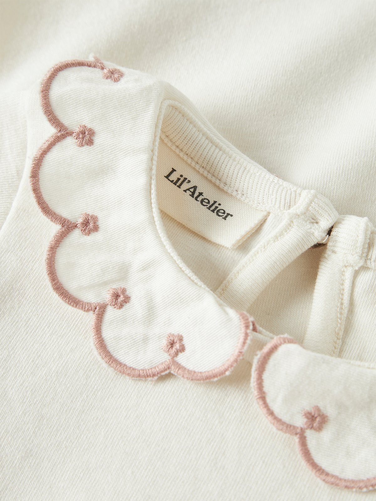 Lil- Atelier Fundo Long Sleeve Slim Body Coconut Milk