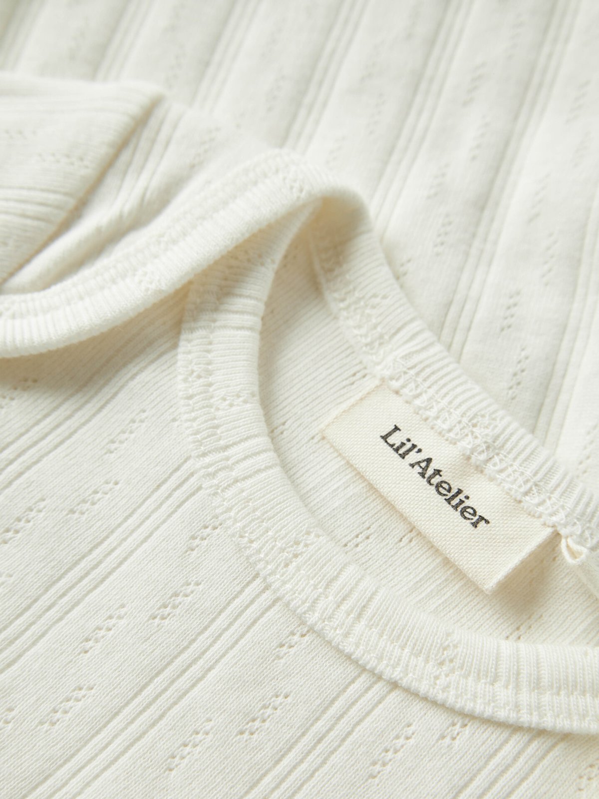 Lil- Atelier Bob Long Sleeve Slim Body Coconut Milk