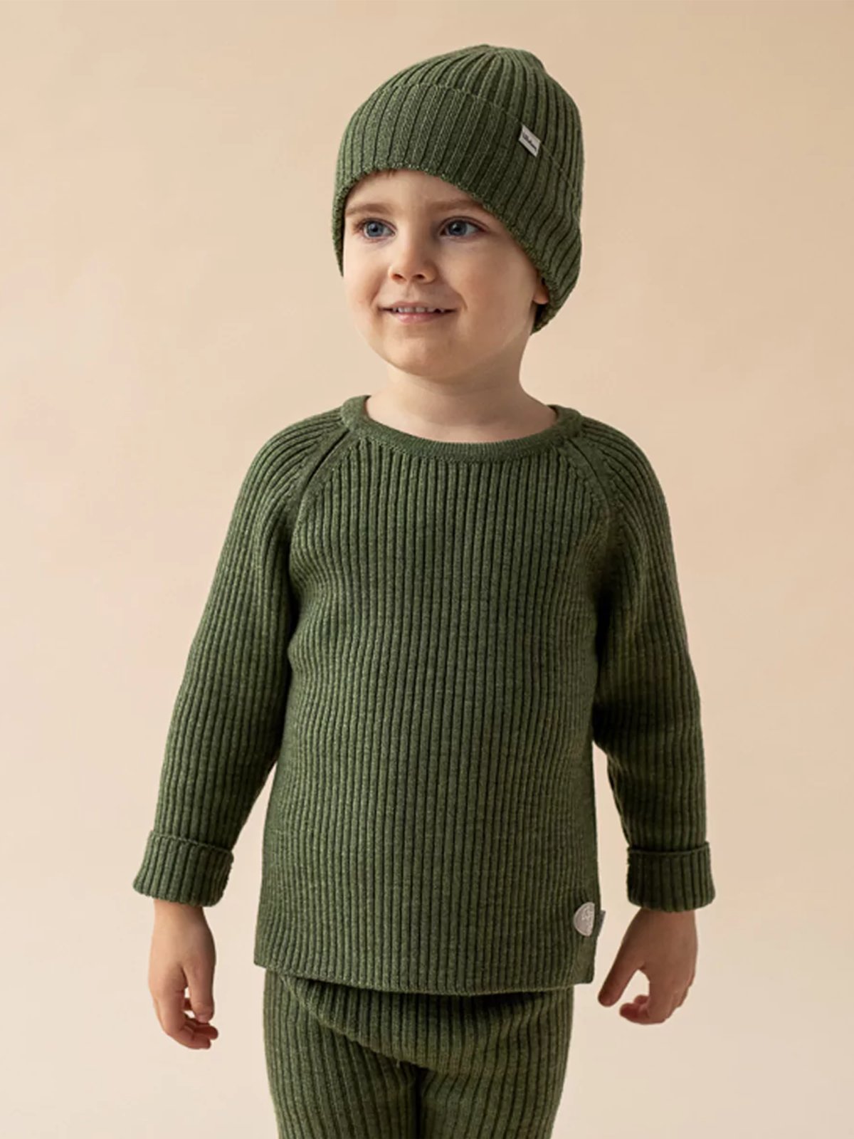 Lillelam Genser Ribb Oliven