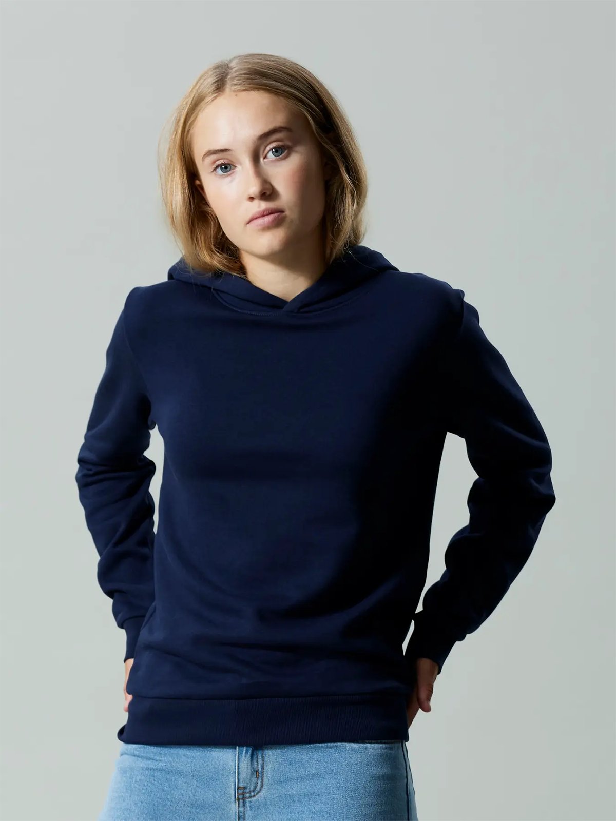 LMTD Nizu Long Sleeve Brushed Sweat W. Hood Navy Blazer