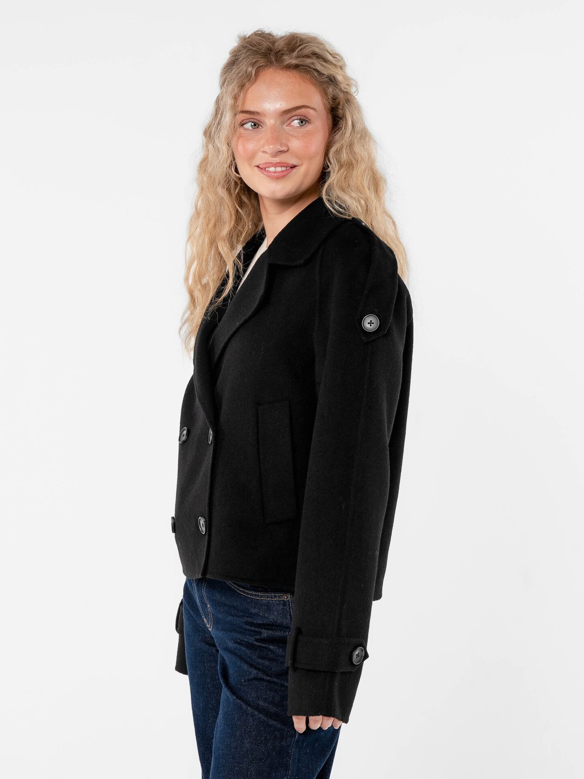 Løøv Oak Coat Black