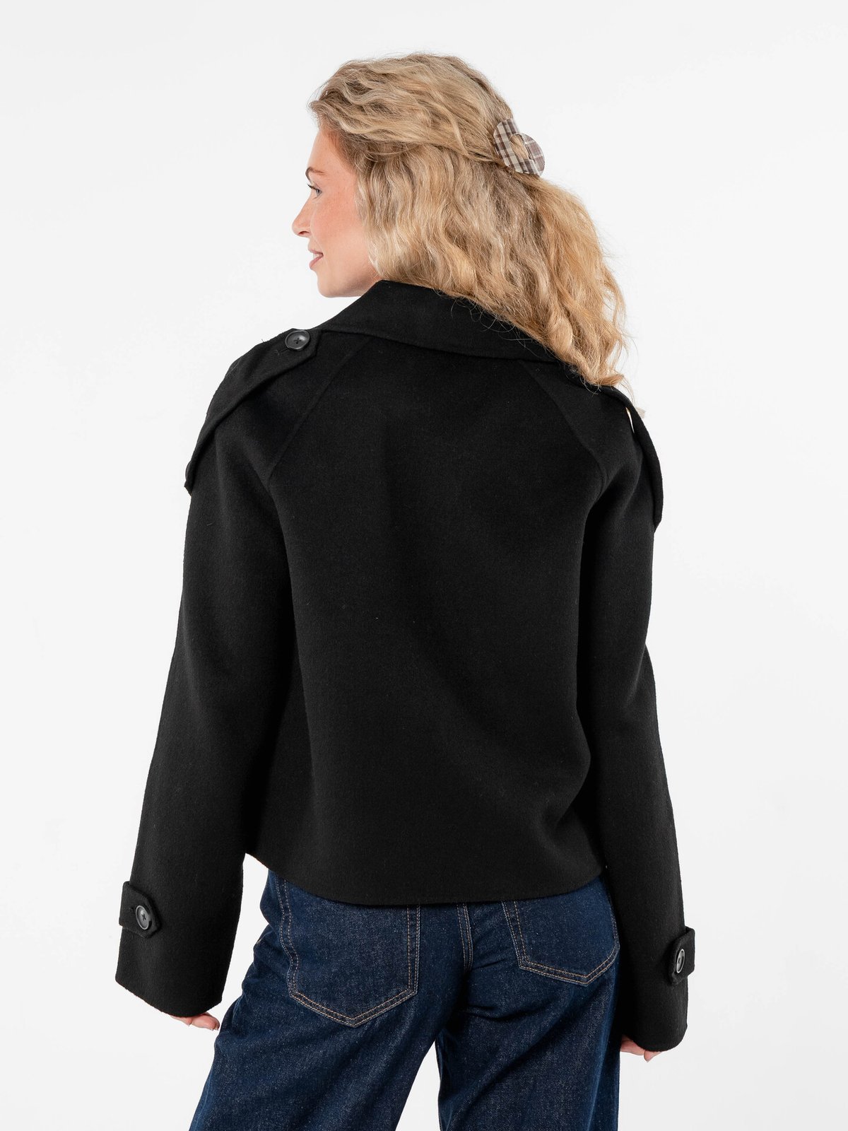 Løøv Oak Coat Black