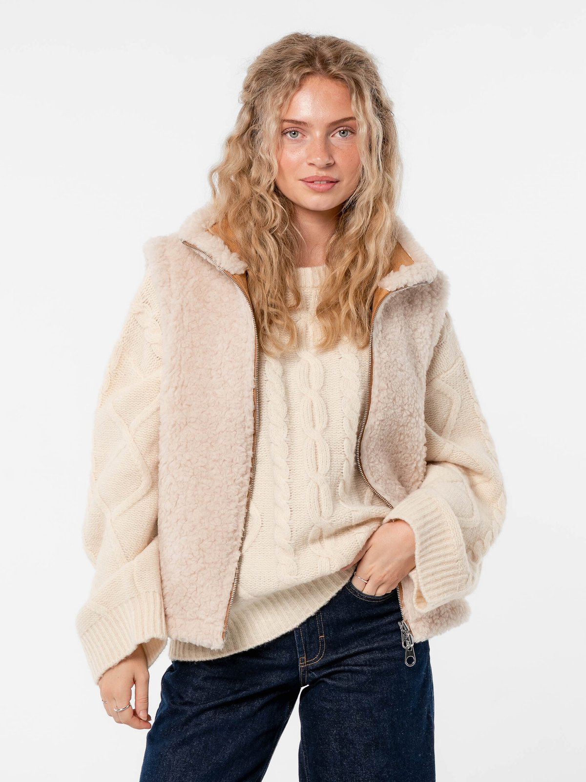 Løøv Erica Shearling Vest Camel