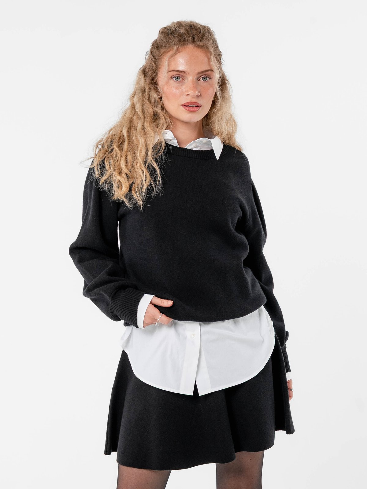 Løøv Ivy Sweater Black