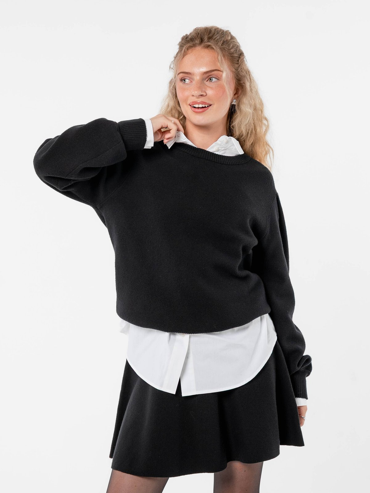 Løøv Ivy Sweater Black