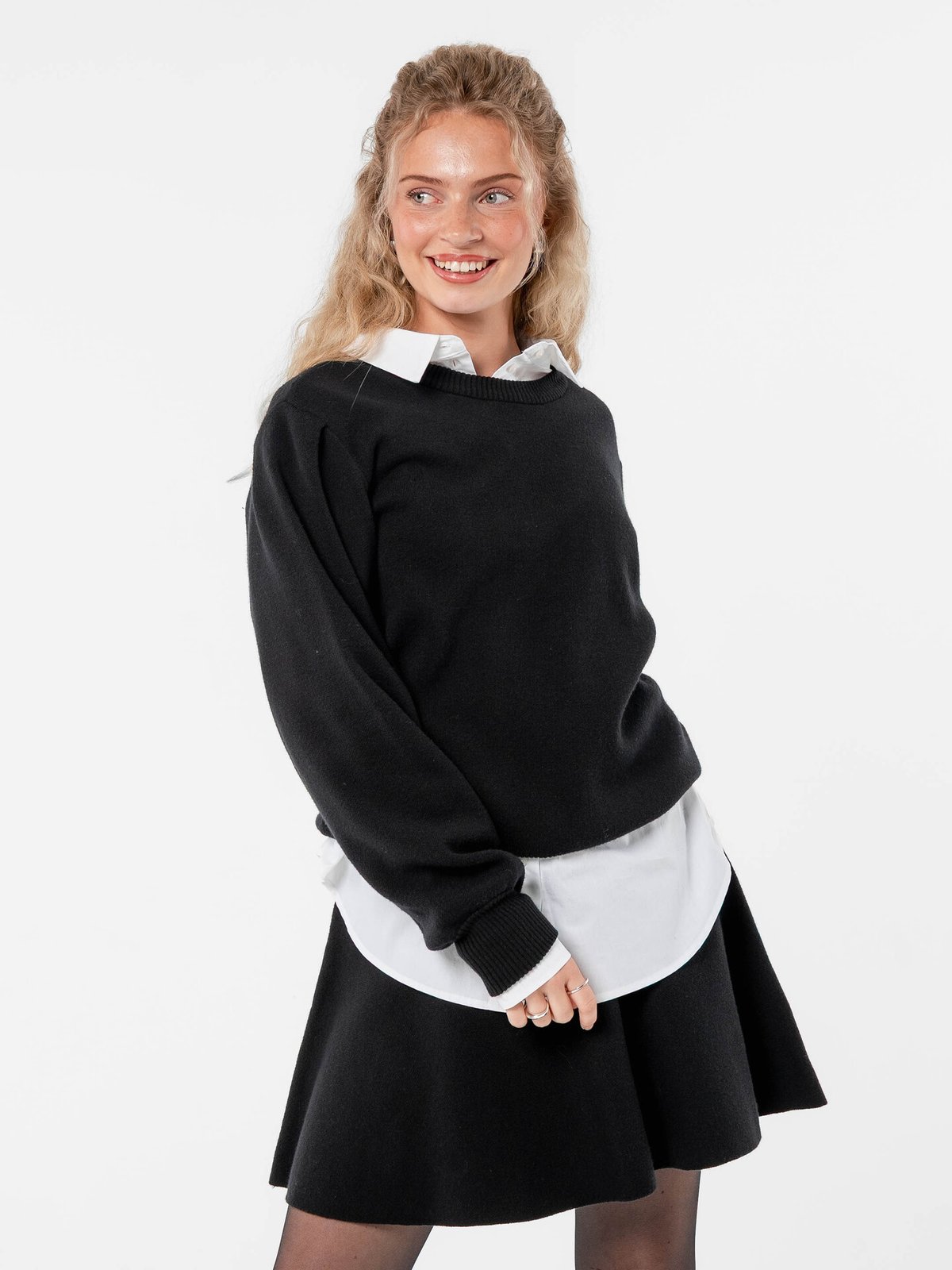 Løøv Ivy Sweater Black