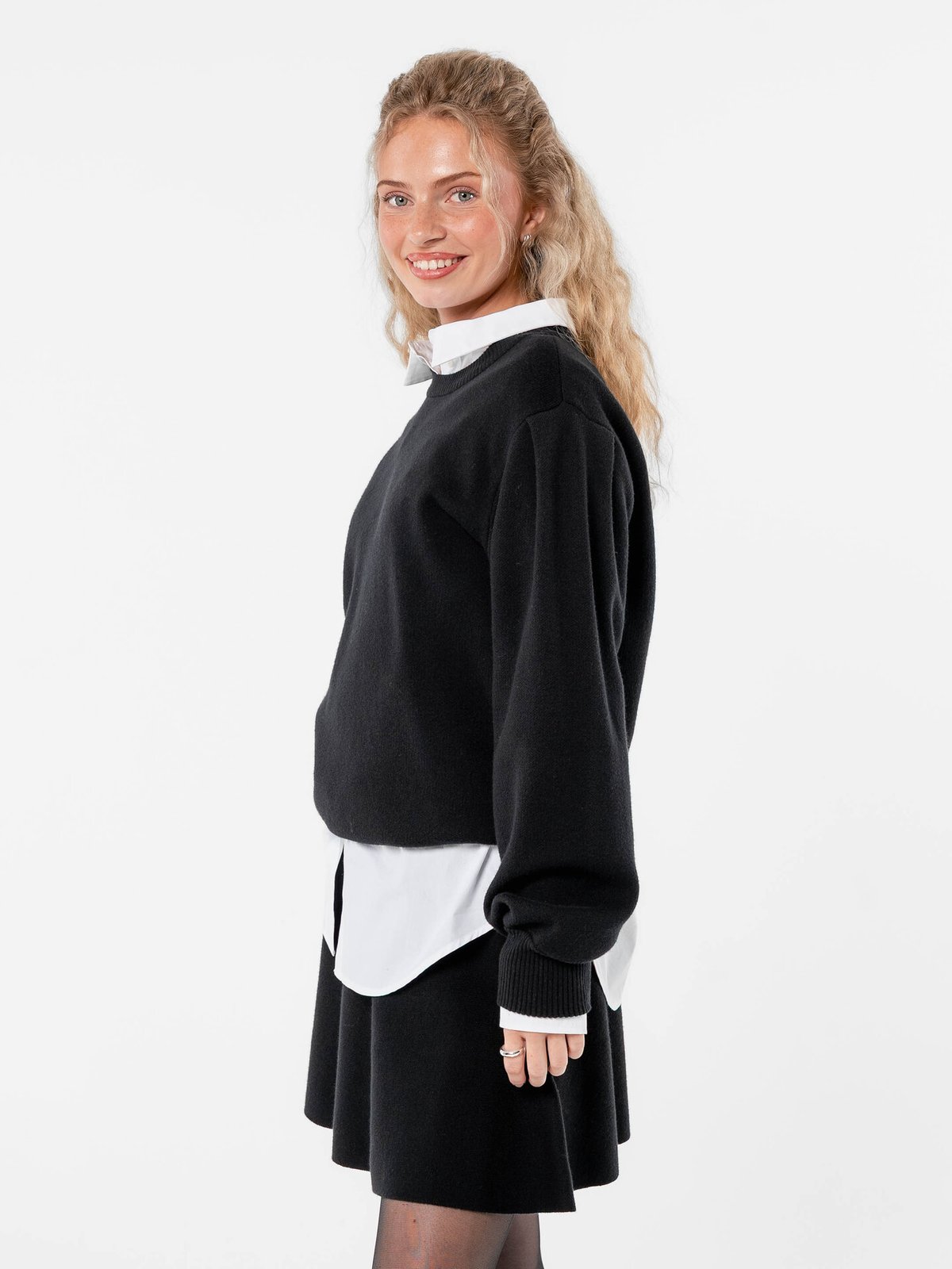 Løøv Ivy Sweater Black