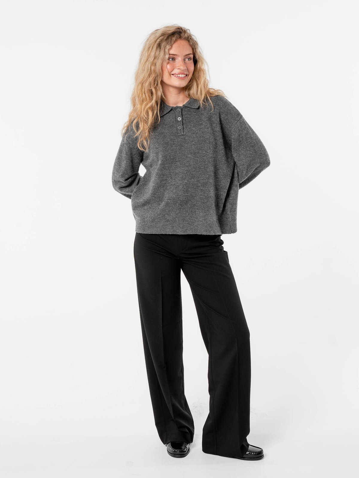 Løøv Pine Polo Knit Sweater Dark Grey