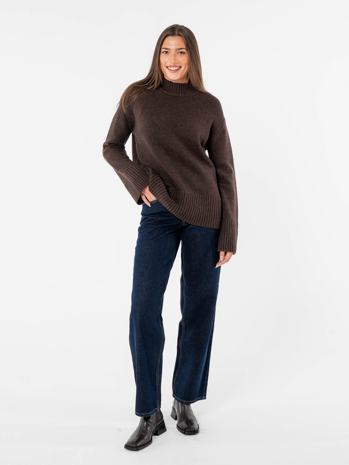 Løøv Maple Oversized Knit Sweater Dark Brown