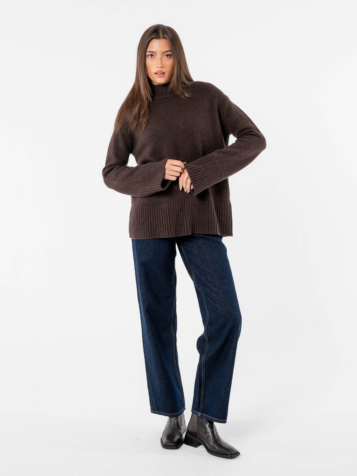Løøv Maple Oversized Knit Sweater Dark Brown