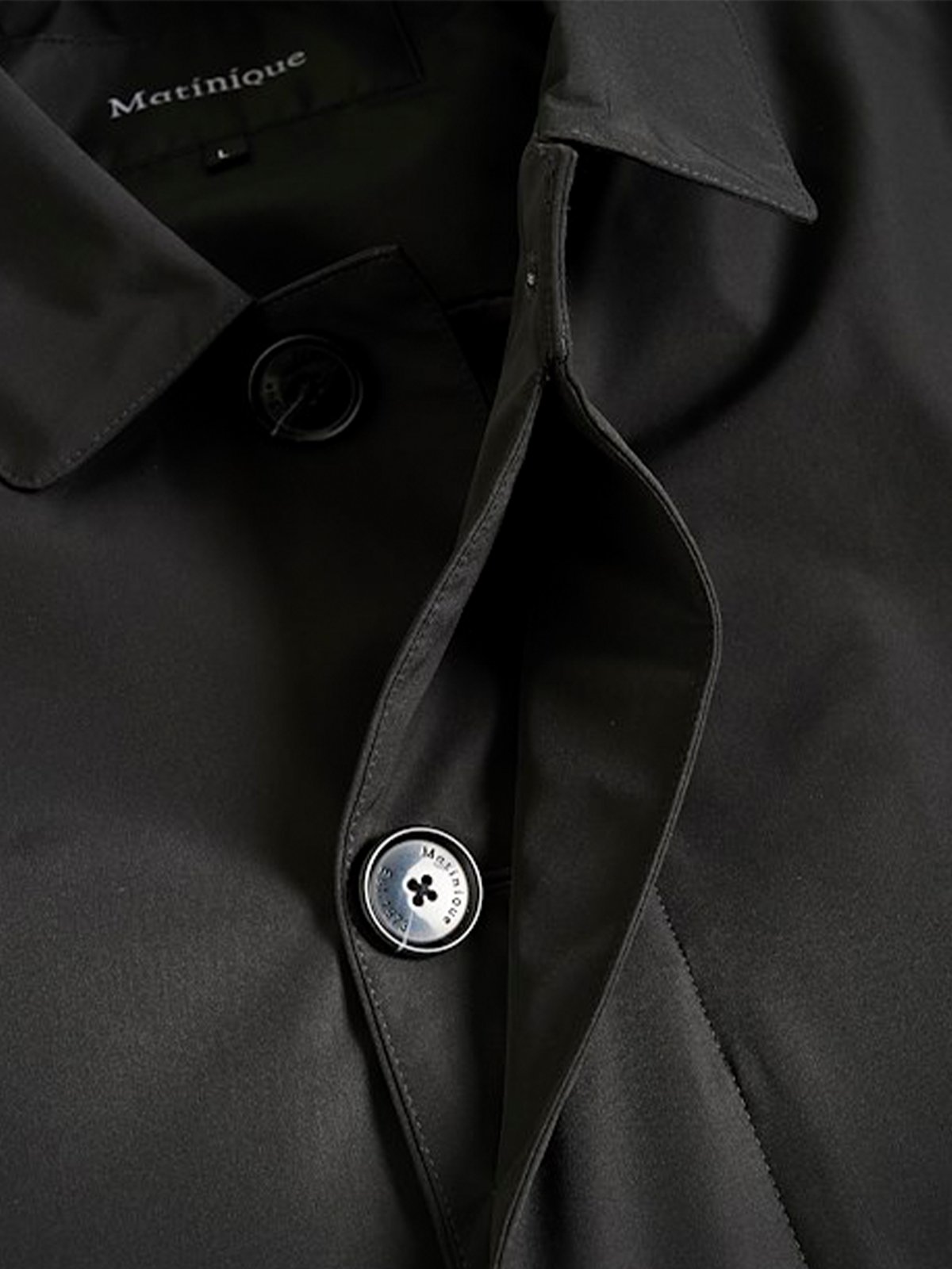 Matinique Miles Mac Black