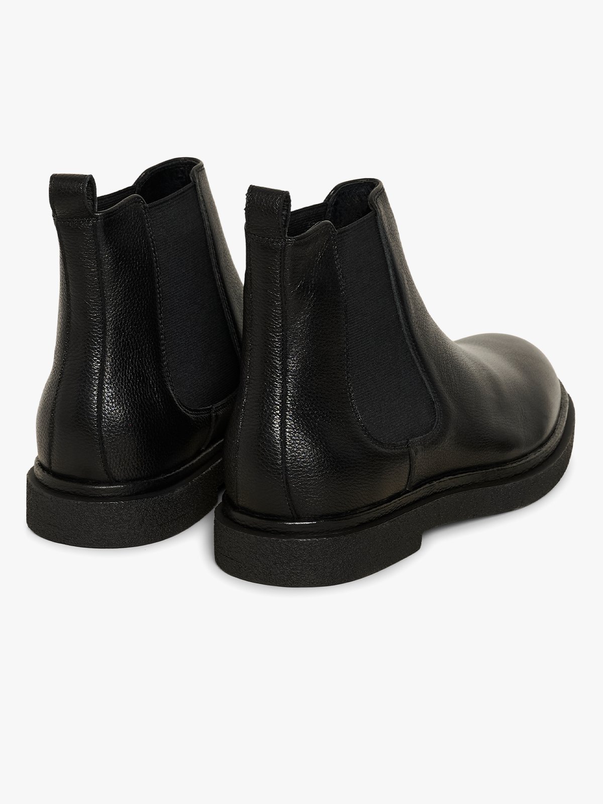 Matinique Bumo Chelsea Boots Black