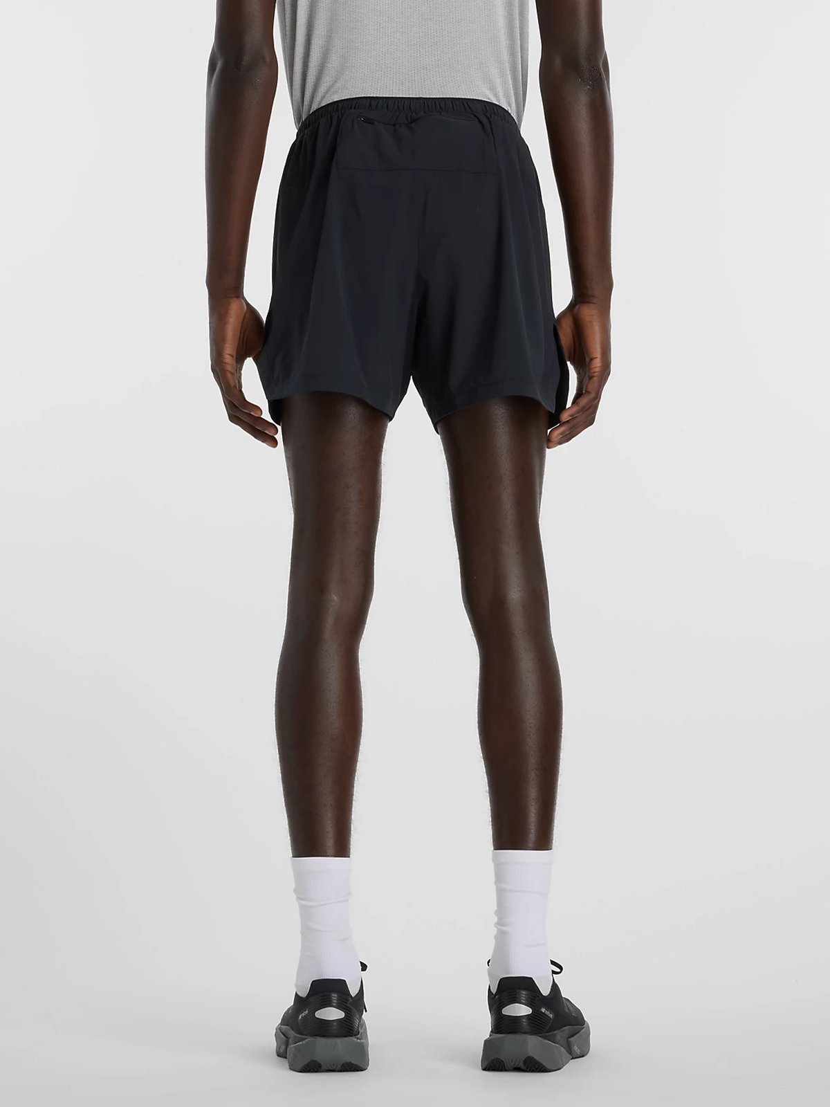 New Balance RC Essential Short 5" Black / Slate Grey