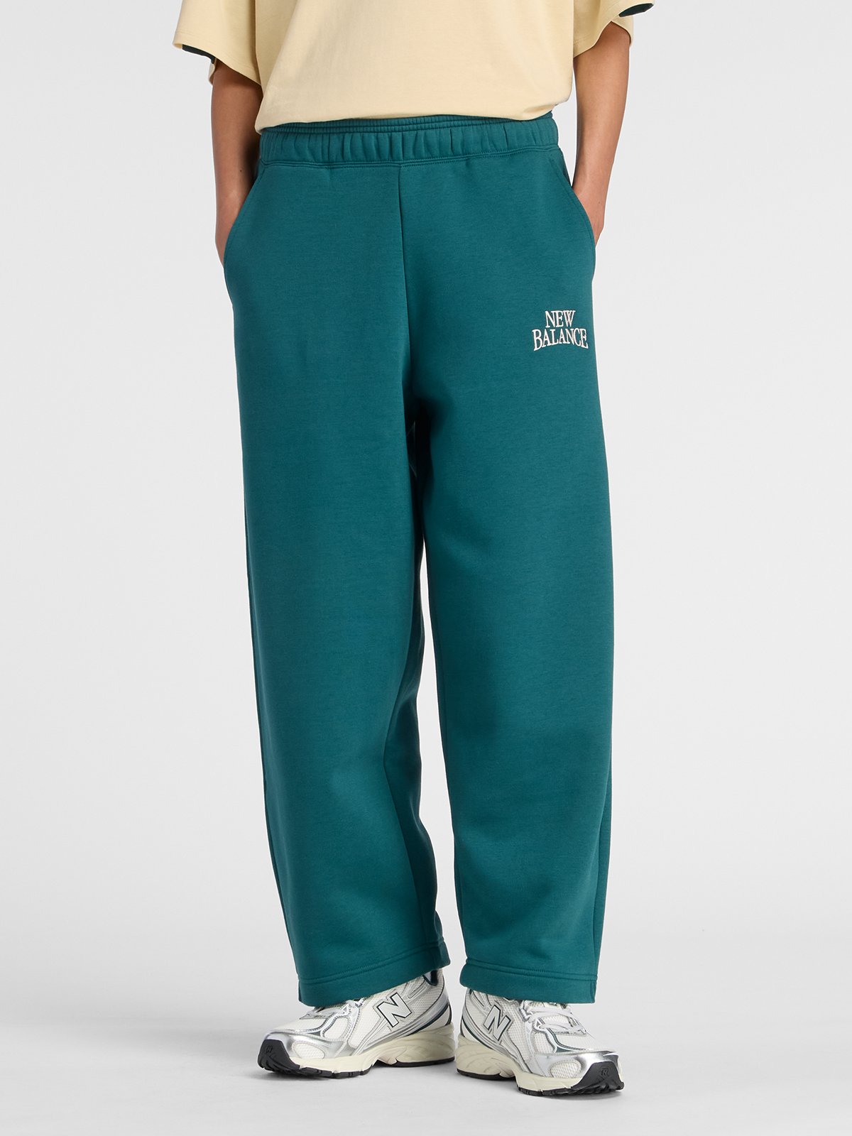 New Balance Linear Heritage Fleece Barrel Pant Medusa Green