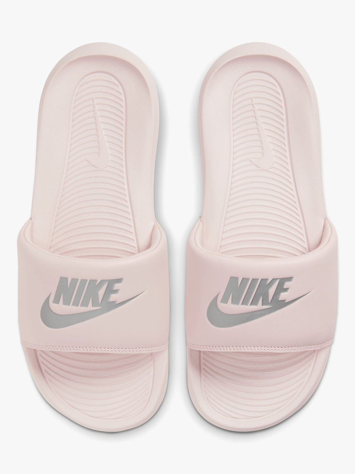 Nike Victori One Barely Rose / Metallic Silver