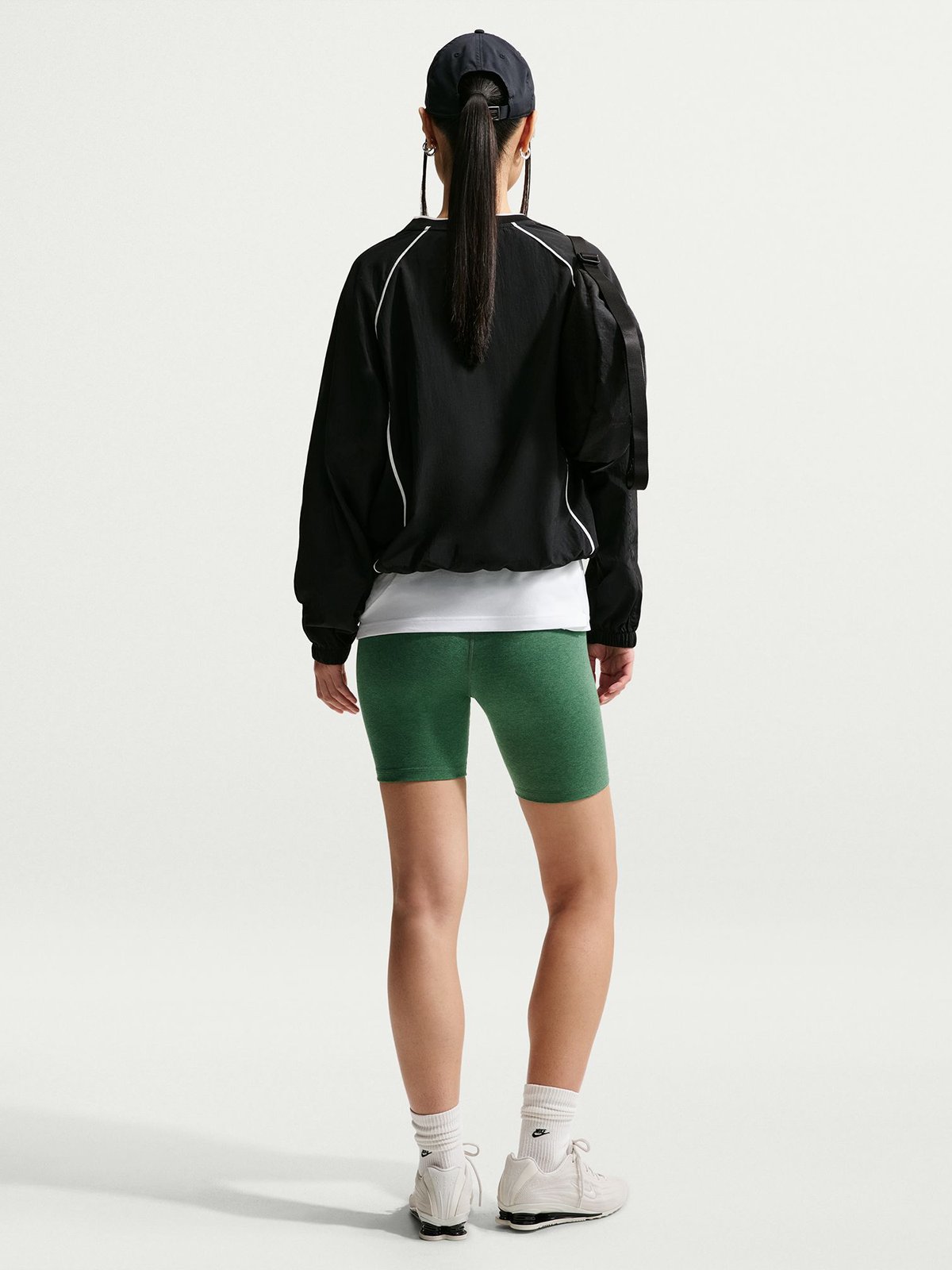 Nike Classic High-Rise 8" Shorts Grønn