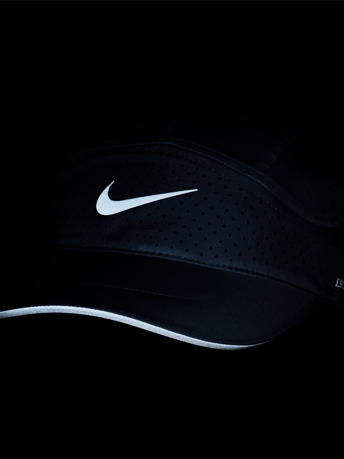 Nike Dri-Fit Fly Cap White / Reflective Silver