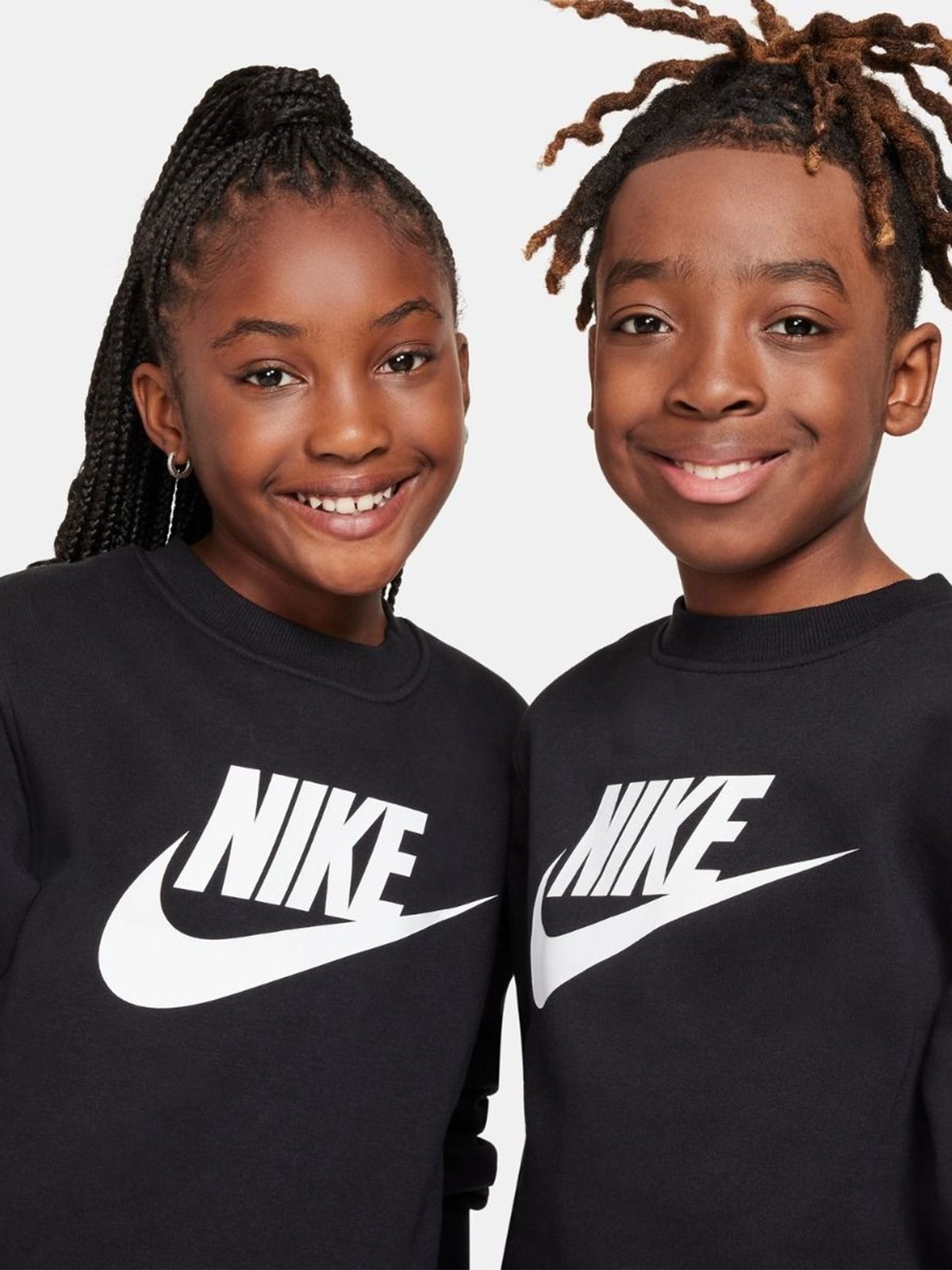 Nike Sportswear Club Fleece Black / White