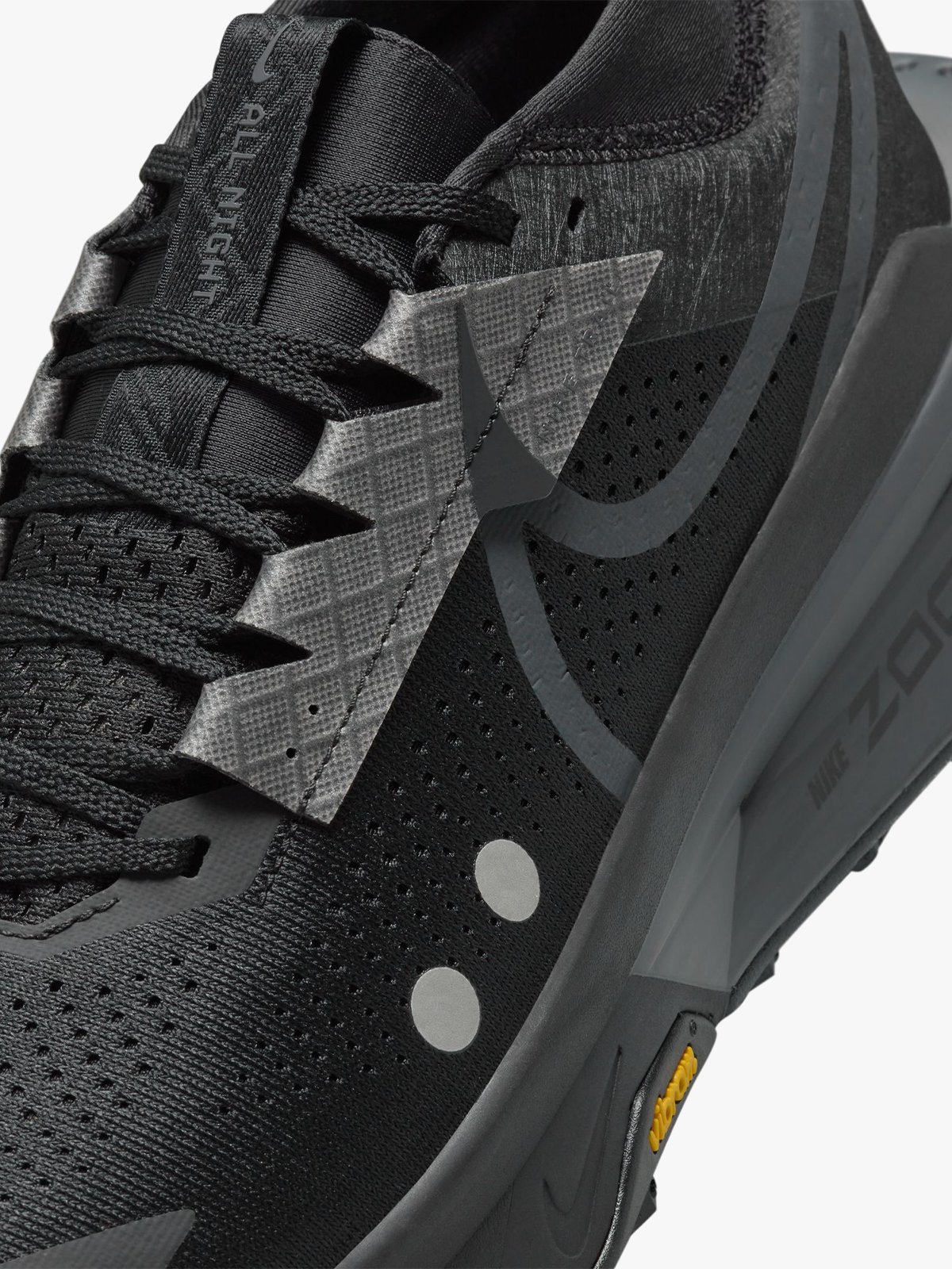 Nike Zegama 2 Black / Anthracite / MTLC Platinum