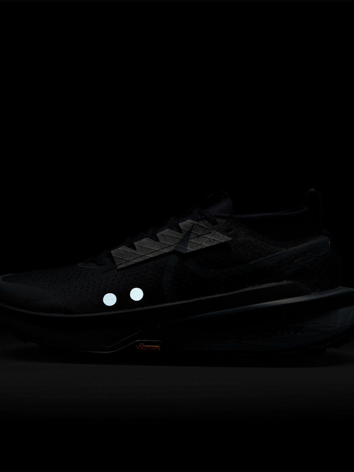 Nike Zegama 2 Black / Anthracite / MTLC Platinum