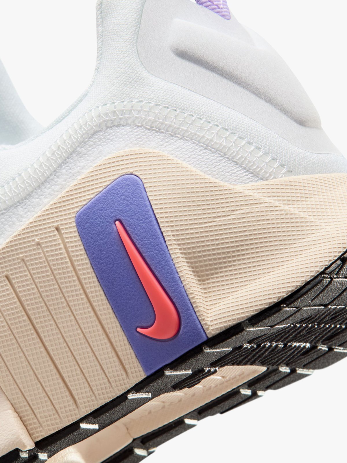 Nike Free Metcon 6 White / Hot lava / Violet Mist / Chalk