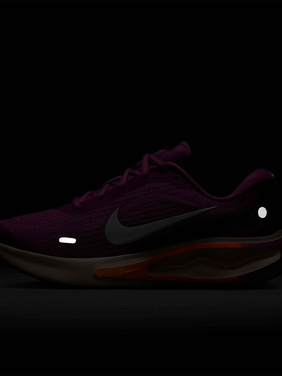 Nike Journey Run LT Magenta / White / Black / Chalk